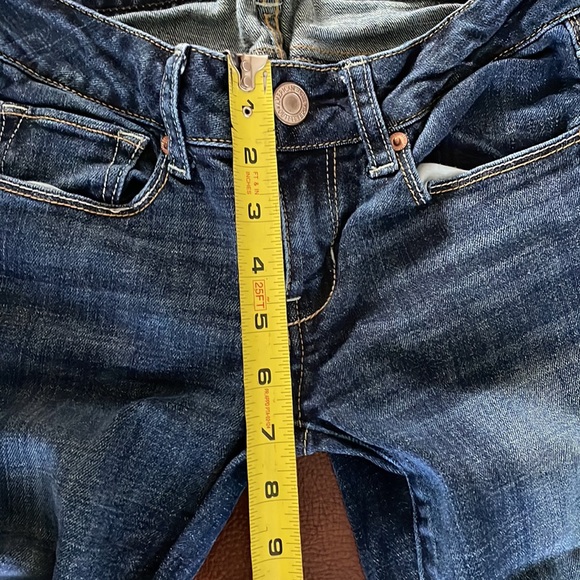 American Eagle Skinny Kick Stretch Jeans size 2 - Picture 8 of 8